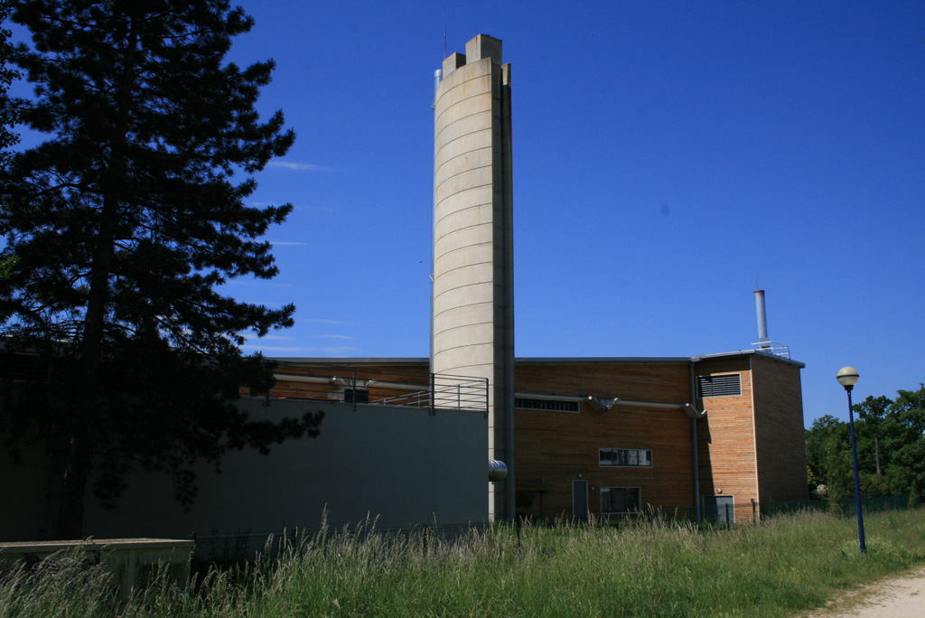 vue cheminée chaufferie collective biomasse